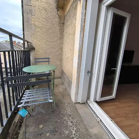 Welcome Home Parking, Terrasse Chateauroux Exterior photo